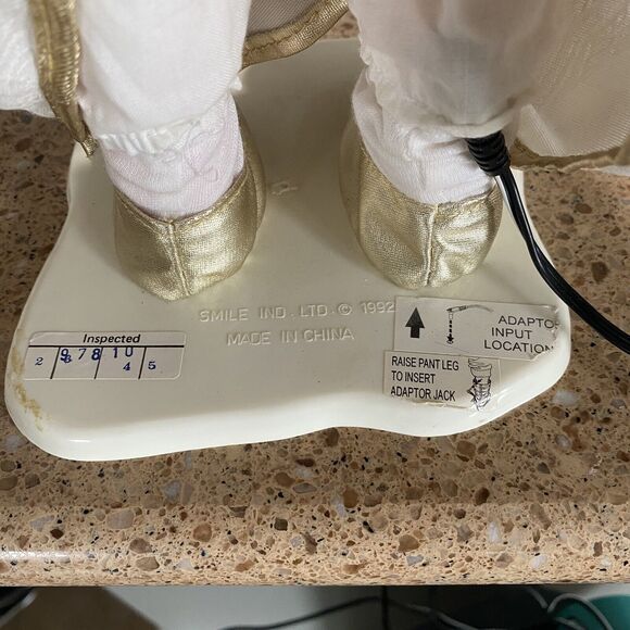 Vtg Angel Animated with Movable Arms Wings and Head Illuminated Posable Arms 24" - Picture 3 of 13